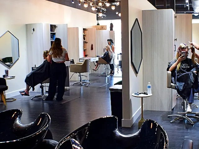 Lux Salon and Studios, Westminster