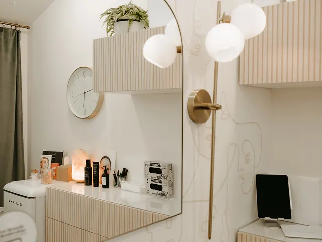 Mōv Aesthetics, Boulder